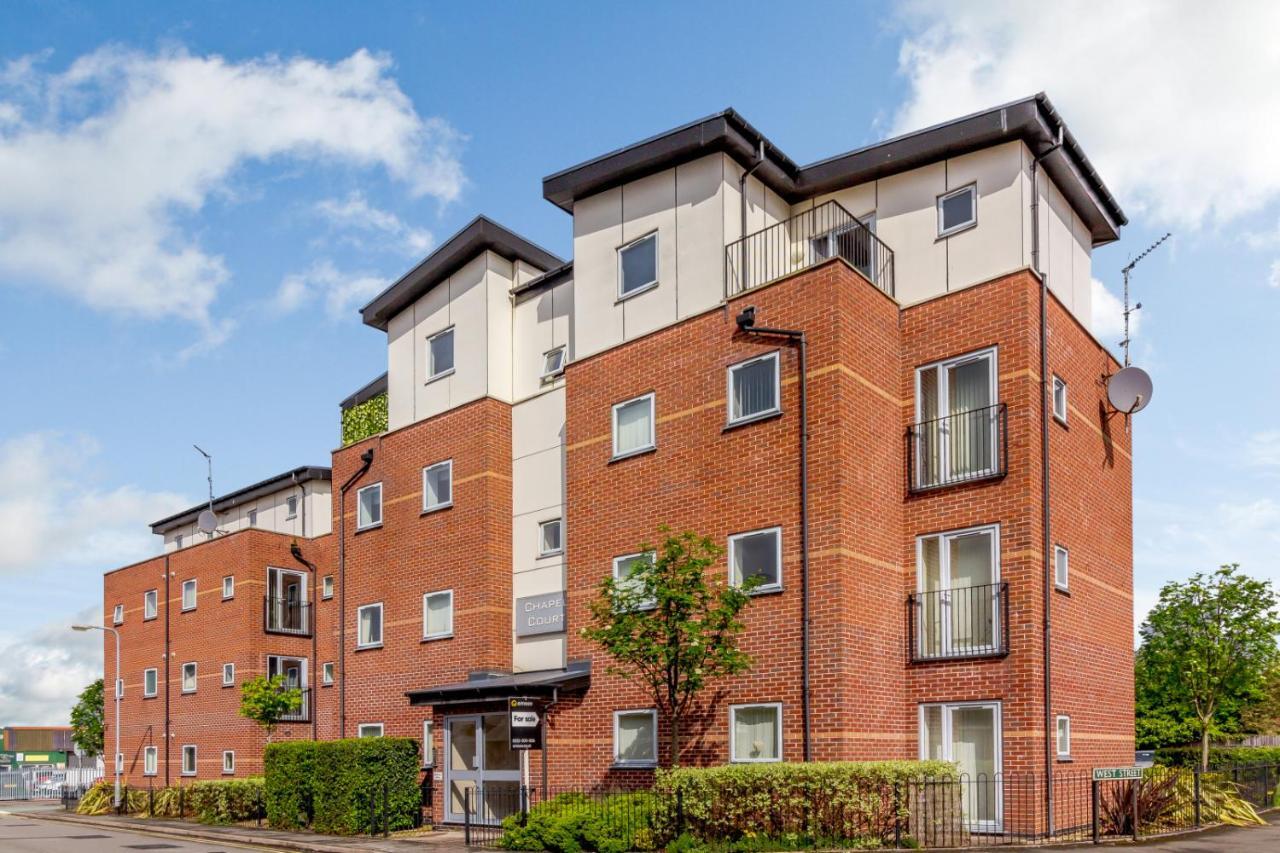 Chapel Court Apartments Cannock Zewnętrze zdjęcie